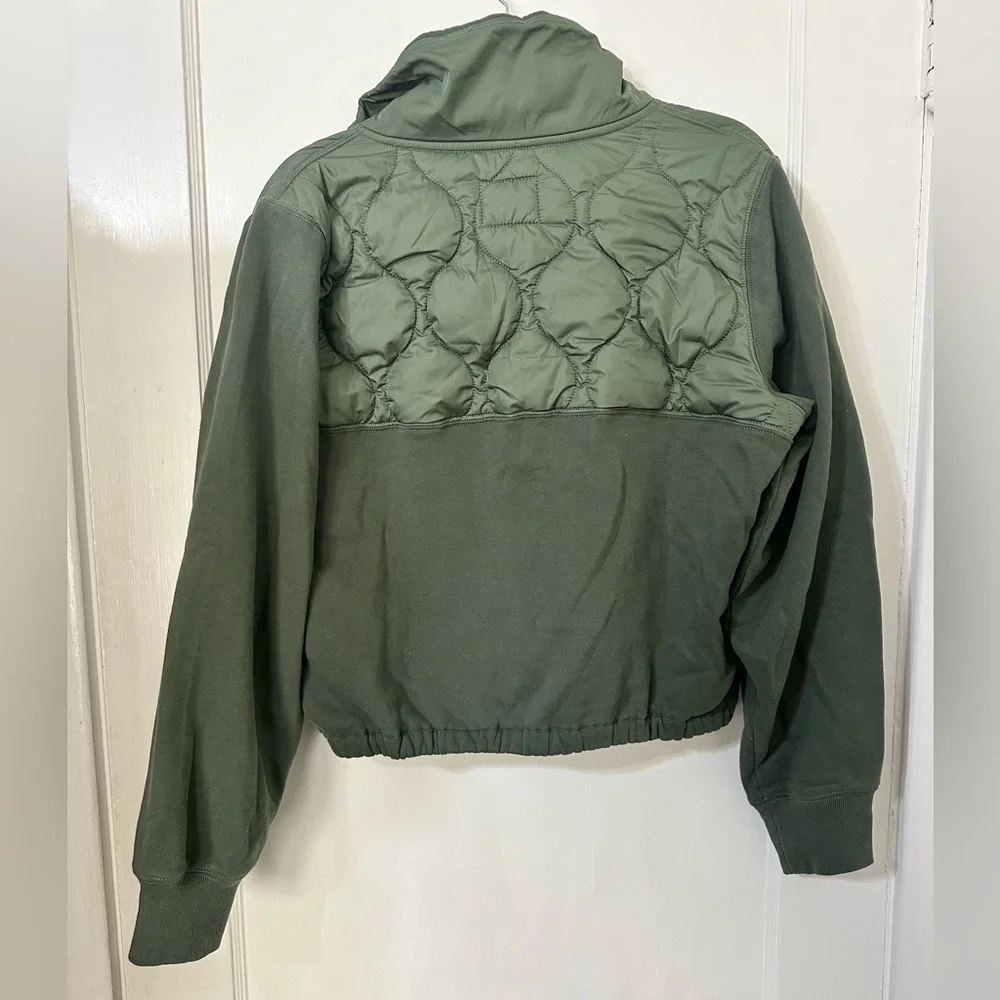 A&F Q-Zip - Picture 2 of 3